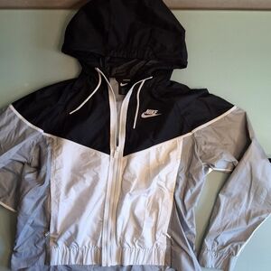 Nike Black and Gray Windbreaker Jacket NWOT